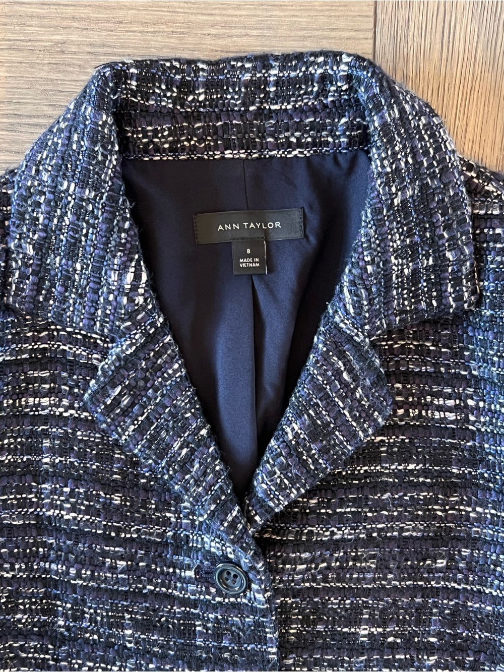 Ann Taylor Navy, Black, and Ivory Tweed Cropped Blazer - Picture 11 of 14
